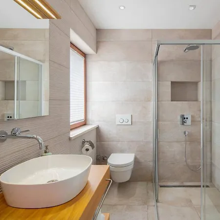 Villa Clementine With Pool, Sea View Sutivan