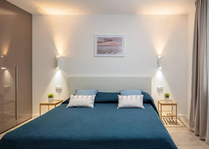 Villa Clementine With Pool, Sea View