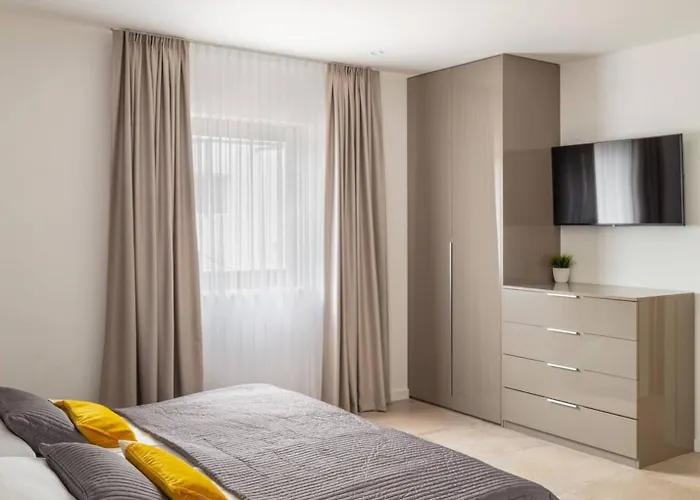 Villa Clementine With Pool, Sea View *