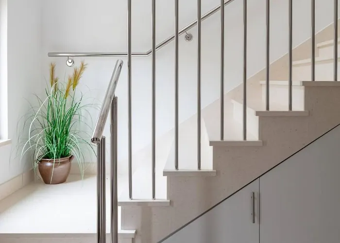 Clementine With Pool, Sea View Villa Sutivan